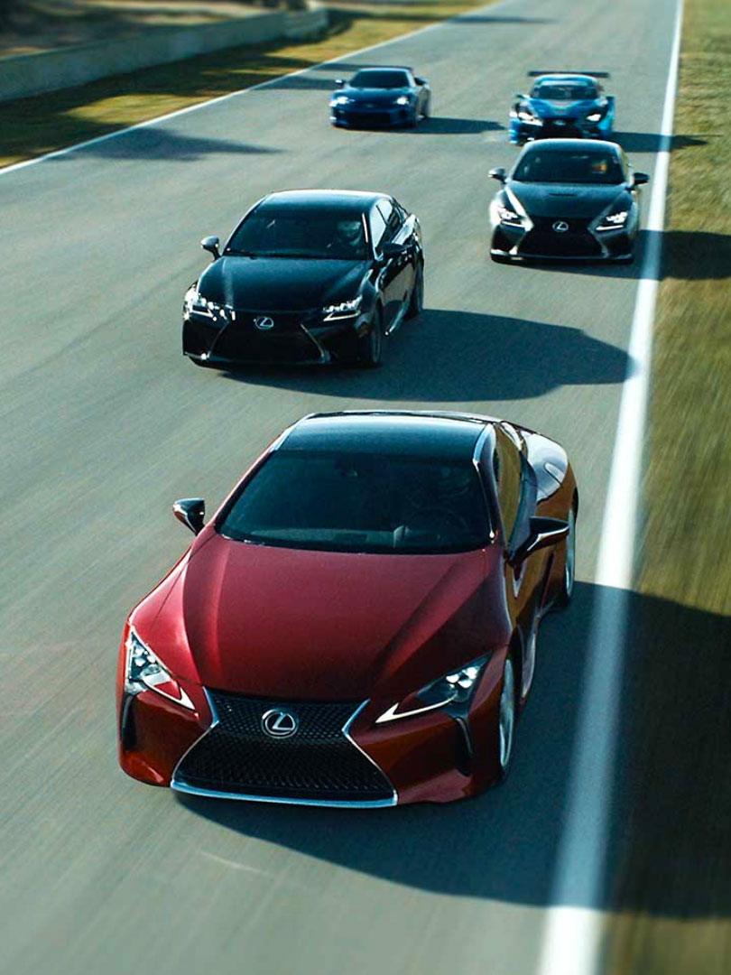 lexus fuji driving with other cars
