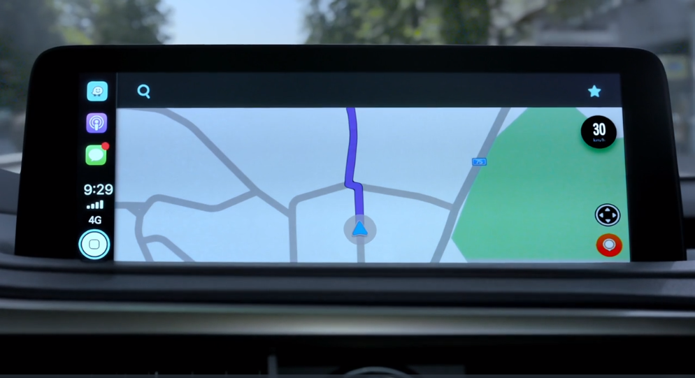 using map on Lexus dashboard